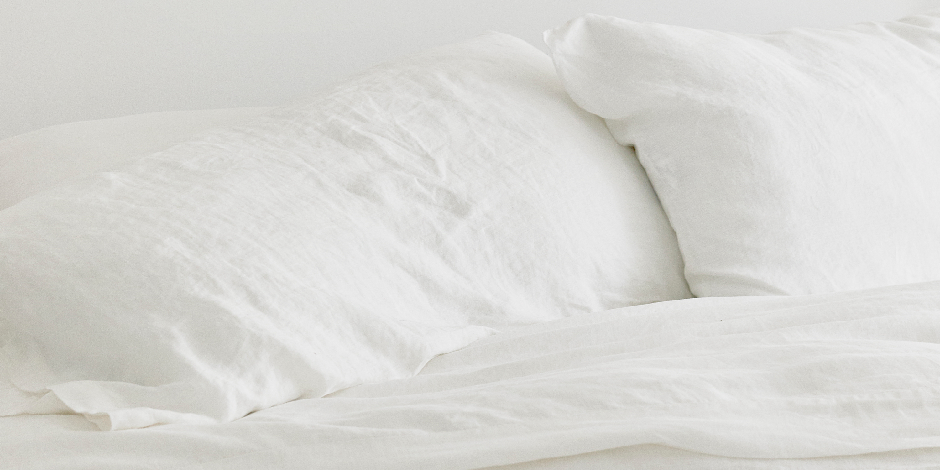 Why Hemp Fabric is Superior to Linen: Quality, Sustainability, and Comfort