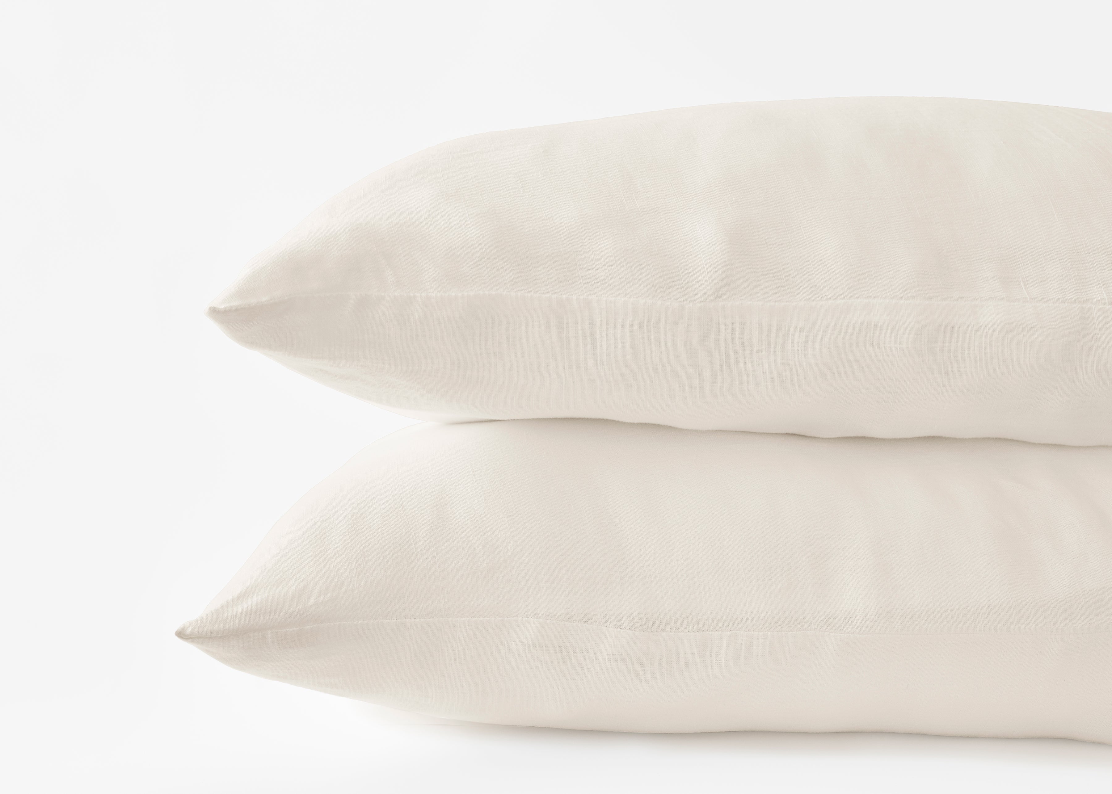 pillows in light beige hemp pillowcases